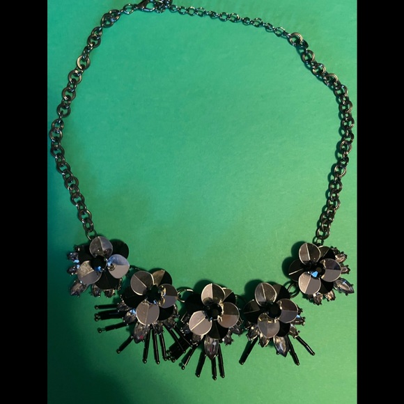 ⭕️Unique Statement Necklace w/Black Beads & Crystals - Picture 2 of 5